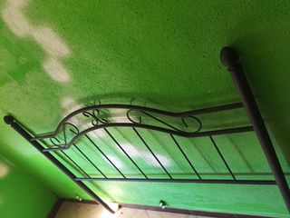 Cabecera cama metal negra