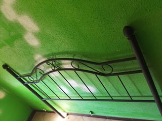Cabecera cama metal negra