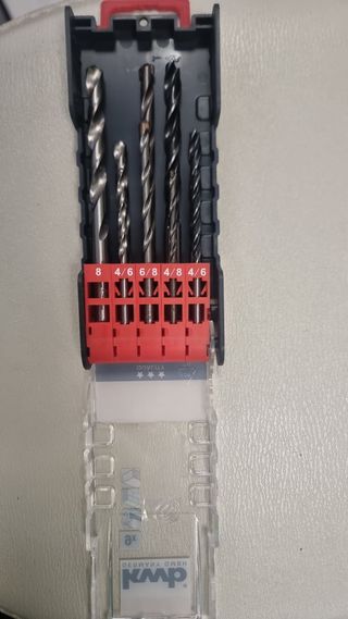BROCAS MIXTAS 9PC KWB