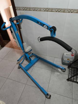 Grúa de asistencia para personas discapacitadas