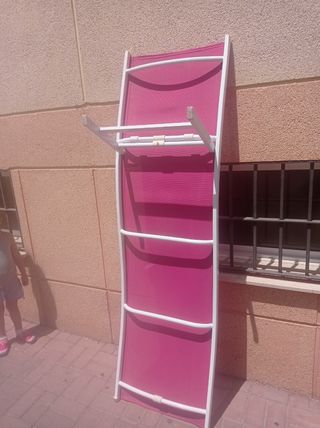 Tumbona rosa y blanca - Relax