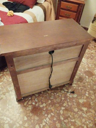 Mueble TV madera marrón