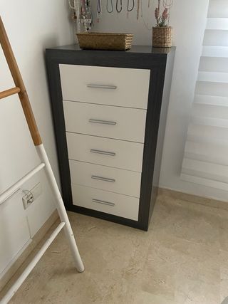 Dormitorio matrimonio - 2 mesitas