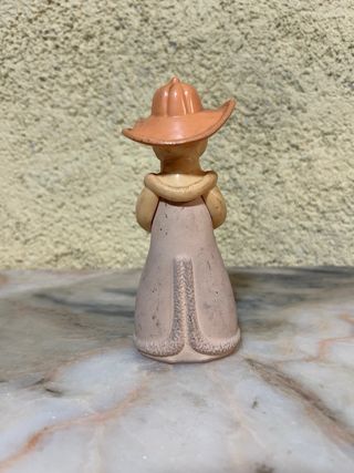 4 bottiglie di profumo opalino Avon antiche vuote