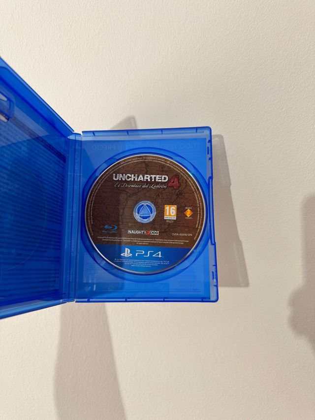 Uncharted 4 PS4 (PlayStation 4)