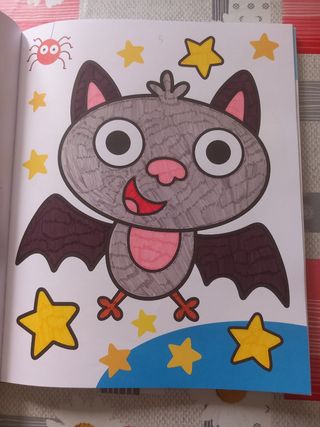 Disegno pipistrello colorato