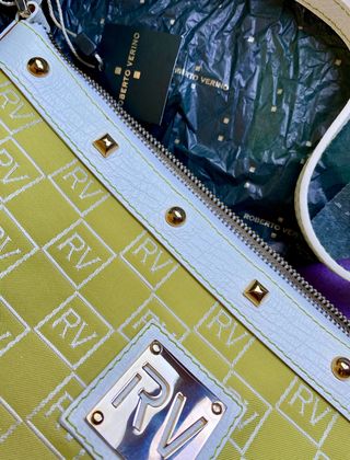 SUPERREBAJA. Bolso Roberto Verino - Verde & Blanco