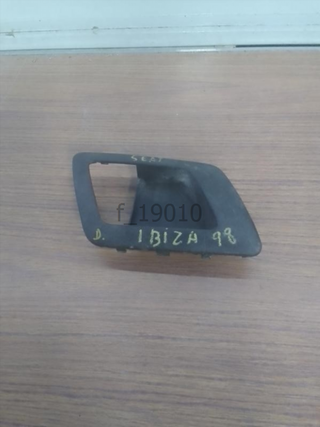 Maneta interior delantera derecha Seat Ibi