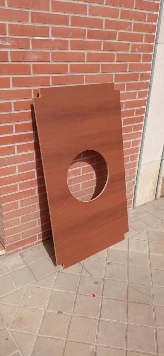 Tarima de mesa con agujero
para mesa 120 x 70