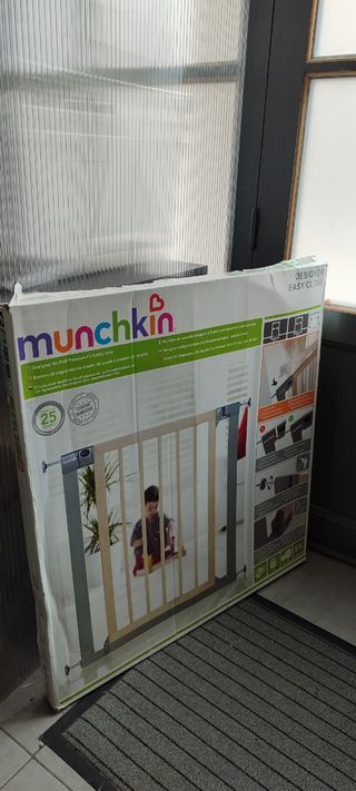 Barrera seguridad Munchkin - Fácil cierre