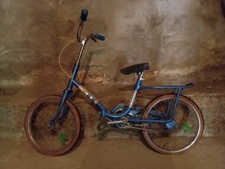 Bicicleta infantil vintage azul
