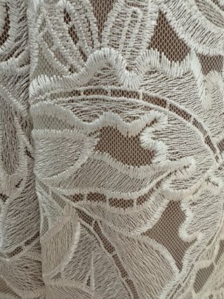 Vestido novia encaje beige/blanco talla XS