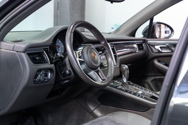 Porsche Macan 2016