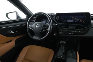 Lexus ES 300h Eco