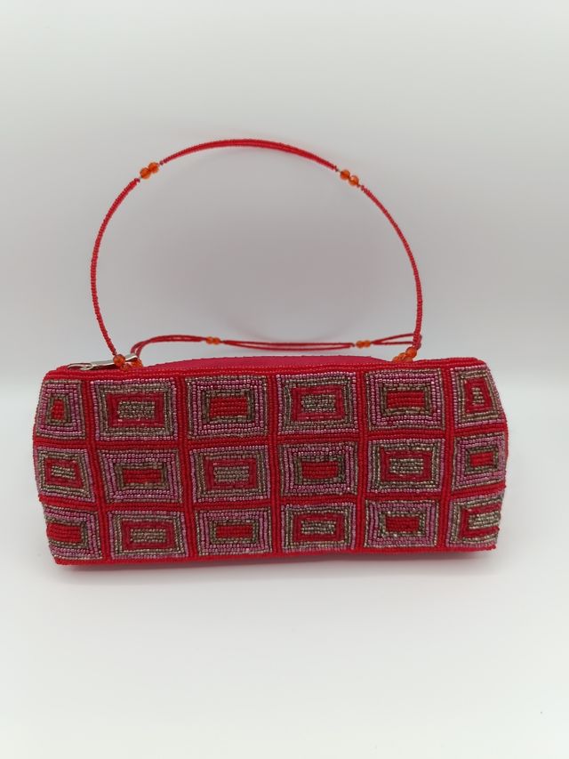 Bolso rojo para boda
