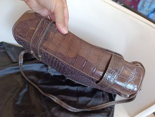 Bolso Guess morado oscuro -marron Edición limitada