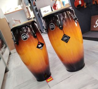 Congas Meinl nuovo di zecca.