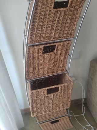 Mueble auxiliar vintage - Estantería de mimbre