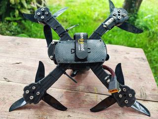 Dron FPV 5" 250