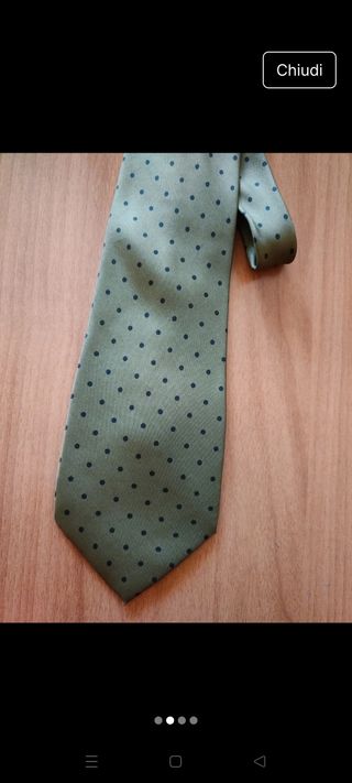 Cravatta seta verde oliva - punti neri