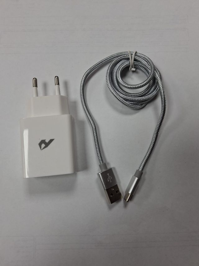 Caricatore USB Aorme + cavo di tipo C
