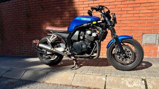 Yamaha Fazer 600 Café Racer (18.000kms)