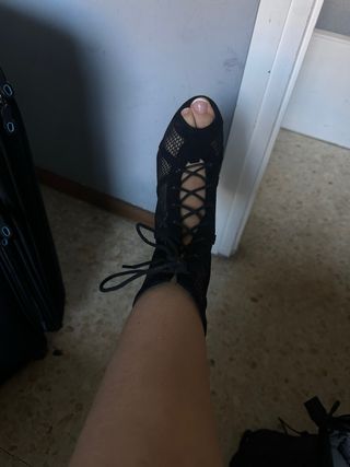 Tacones negros baile