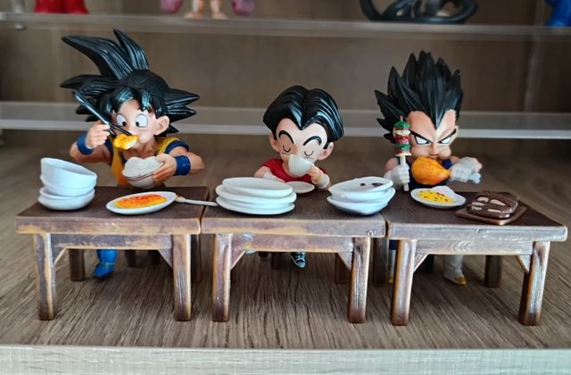 Figuras Goku, Krilin y Vegeta