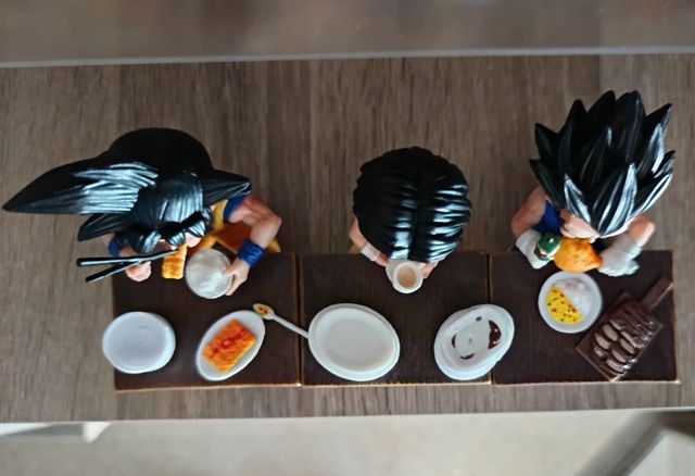 Figuras Goku, Krilin y Vegeta