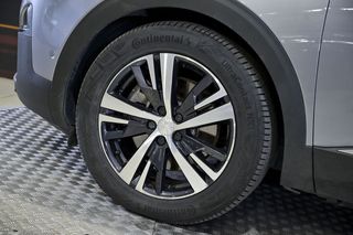 Peugeot 3008 Hybrid   225 eEAT8 GT 