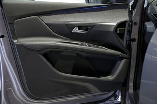 Peugeot 3008 Hybrid   225 eEAT8 GT 