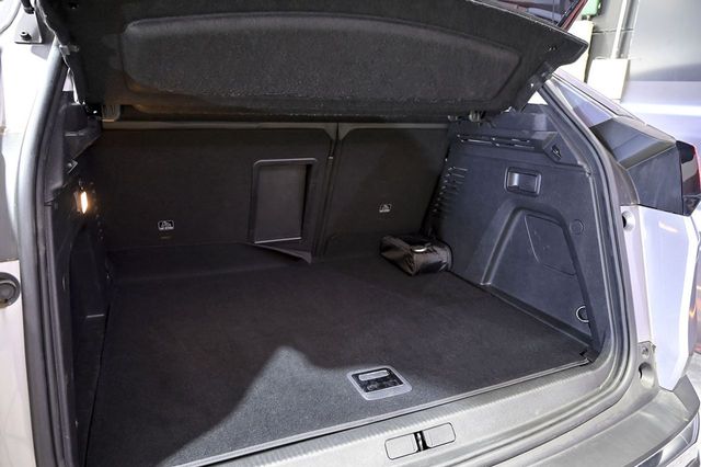 Peugeot 3008 Hybrid   225 eEAT8 GT 