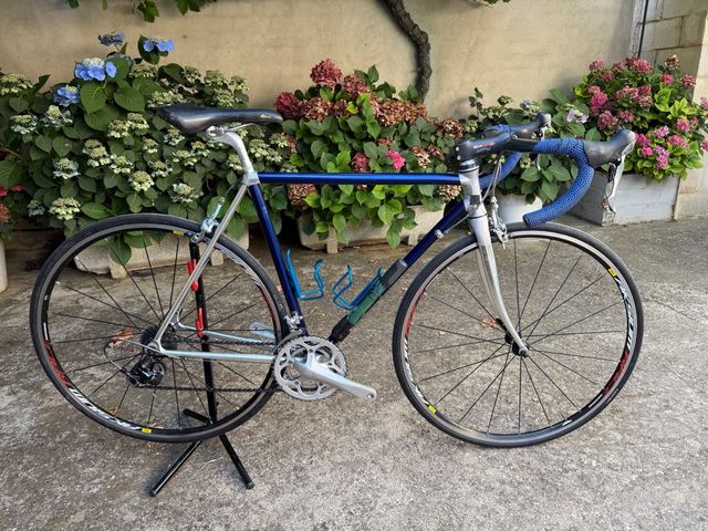 Bicicleta carretera VITUS 992