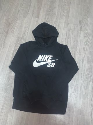 Sudadera Nike SB negra