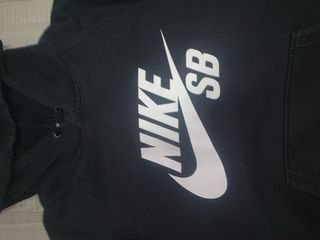 Sudadera Nike SB negra