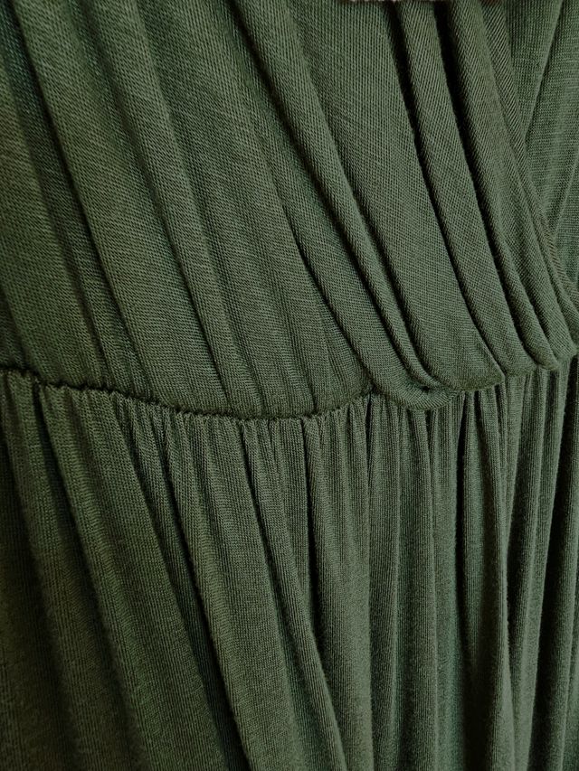 Abito midi verde kaki