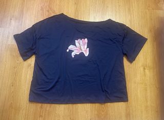 Camiseta oversize - Flor