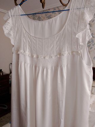 Camisón blanco encaje