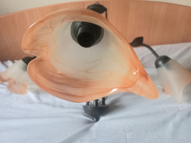 Lampara 3 brazos, tulipas cristal