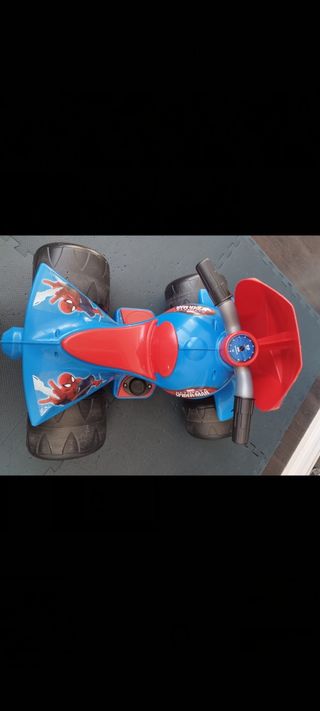 Coche eléctrico infantil Spiderman