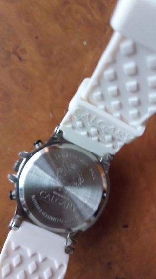 Reloj pulsera hombre blanco 
