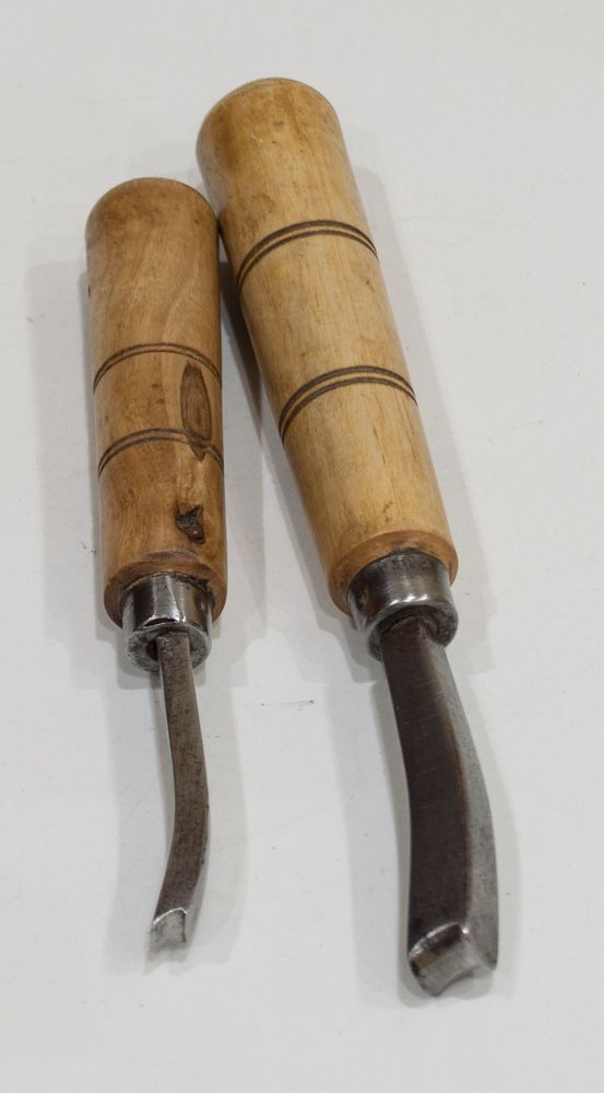 2 HIERROS DE ZAPATERO DE PULIR CANTOS.