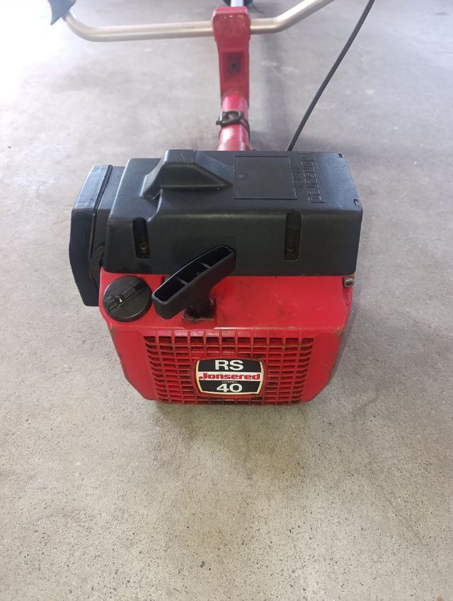 Desbrozadora Jonsered RS40 - usada