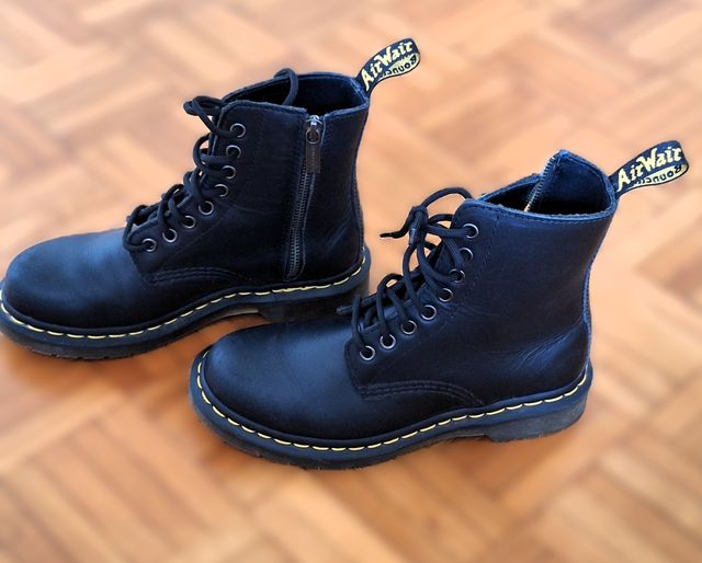 Dr. Martens Jadon: Stivaletti neri con zip lateral