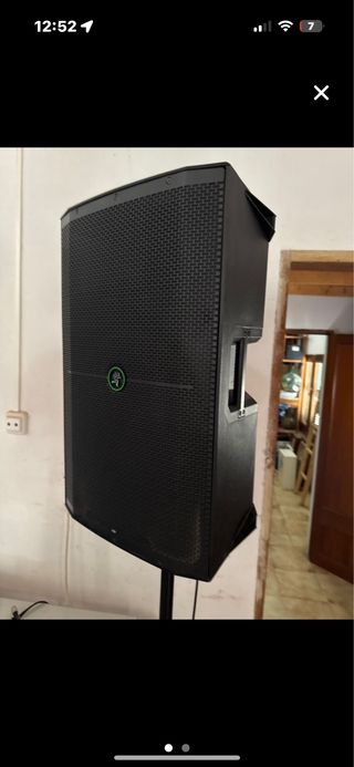 Altavoz Mackie thump 215 XT