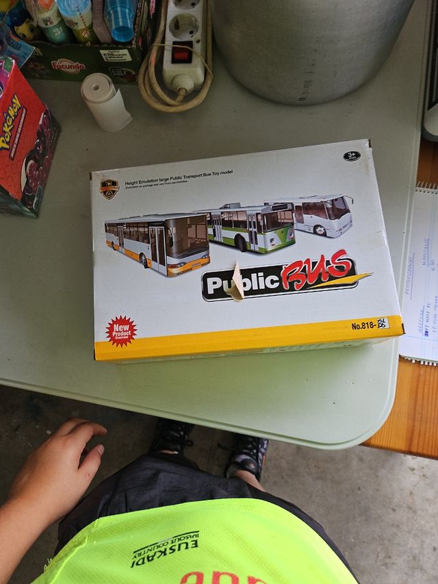 2 Autobuses Juguete - Friction Powered