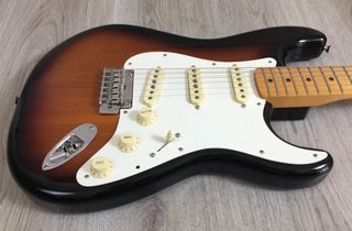FENDER VINTERA 50S STRATOCASTER MODIFIED MN 2