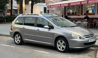 Peugeot 307sw SOLO 106000km pegatina B amarilla