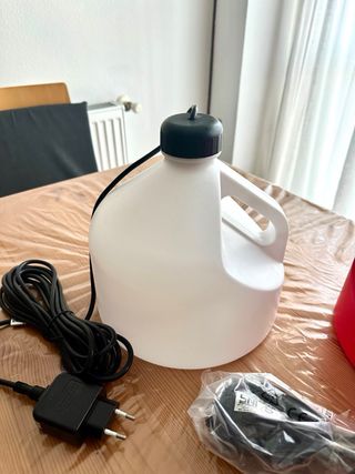 2 lámparas Sammankoppla Ikea roja y blanca