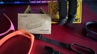 Xiaomi Mi Band y accesorios.